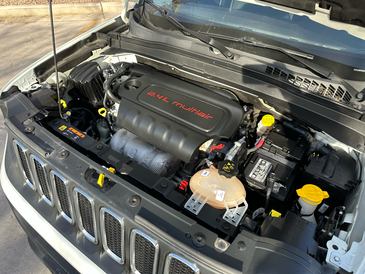 Jeep Renegade Latitude FWD 2016