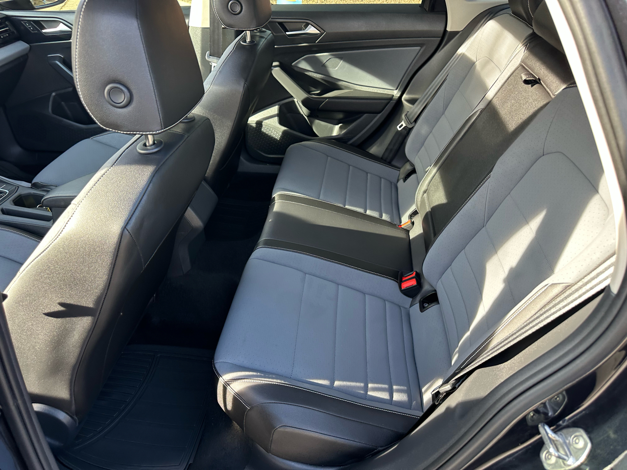 Volkswagen Jetta SE 2025