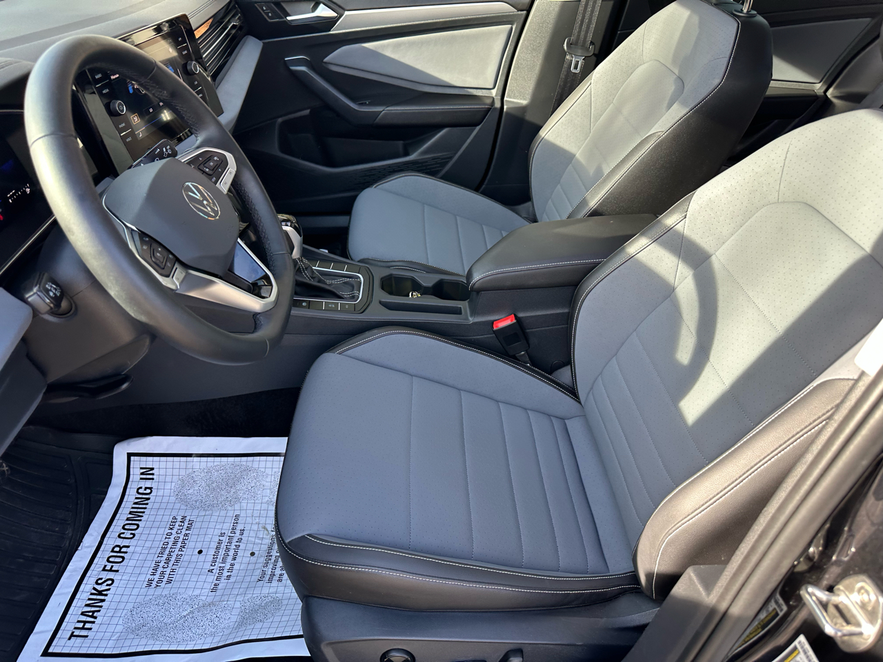 Volkswagen Jetta SE 2025