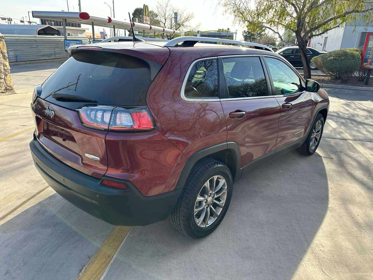 Jeep Cherokee Latitude Plus FWD 2019