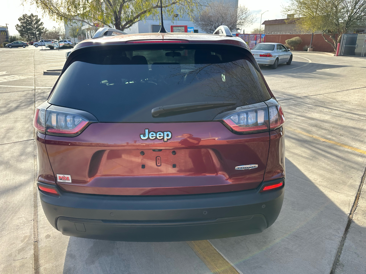 Jeep Cherokee Latitude Plus FWD 2019