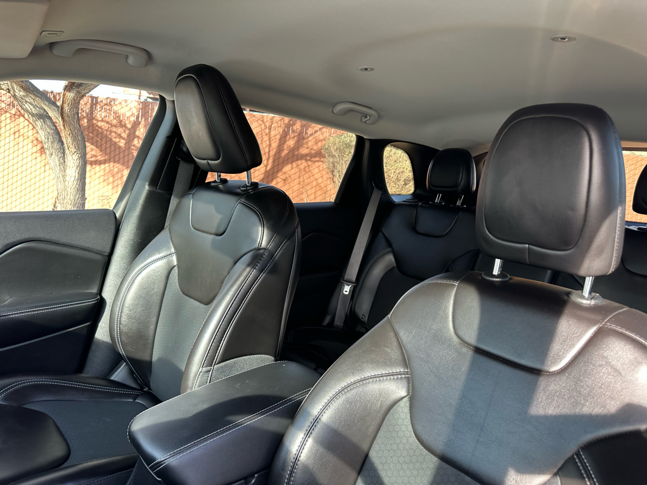 Jeep Cherokee Latitude Plus FWD 2019