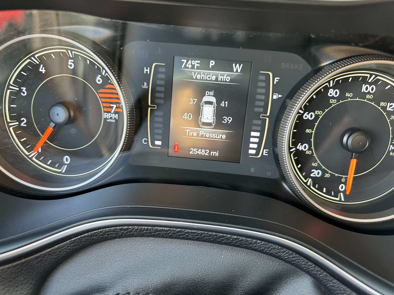 Jeep Cherokee Latitude Plus FWD 2019