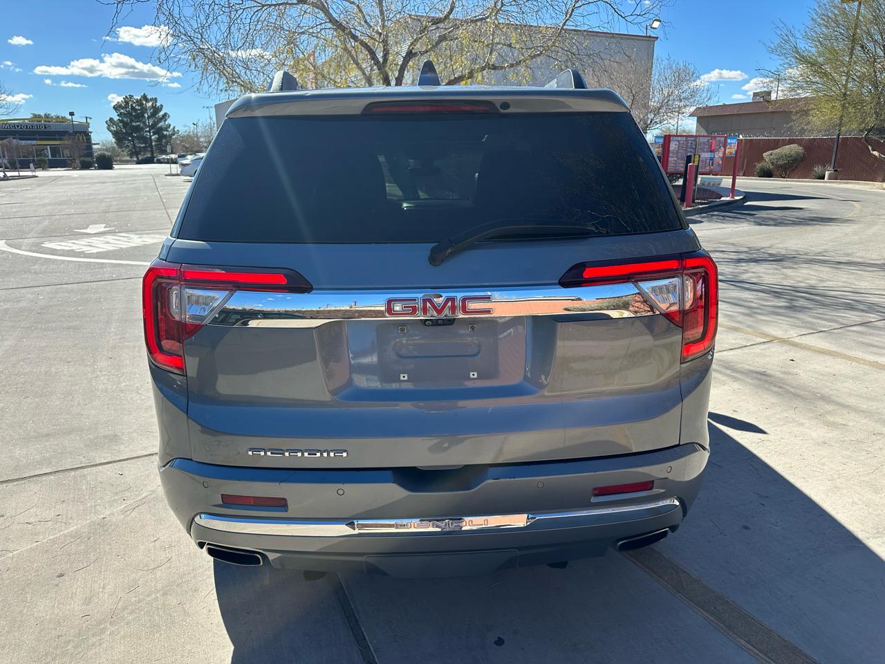 GMC Acadia Denali 2021