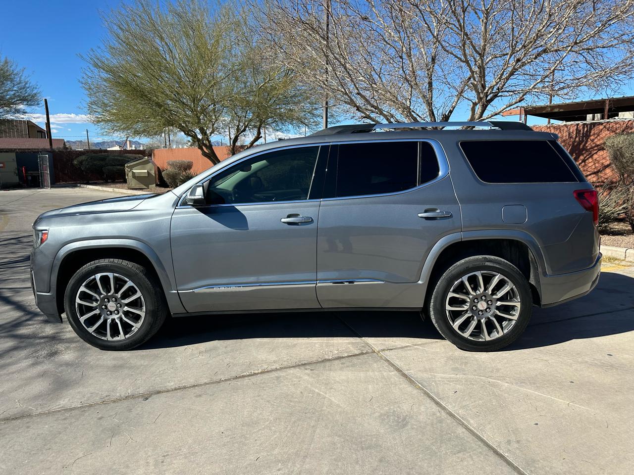 GMC Acadia Denali 2021