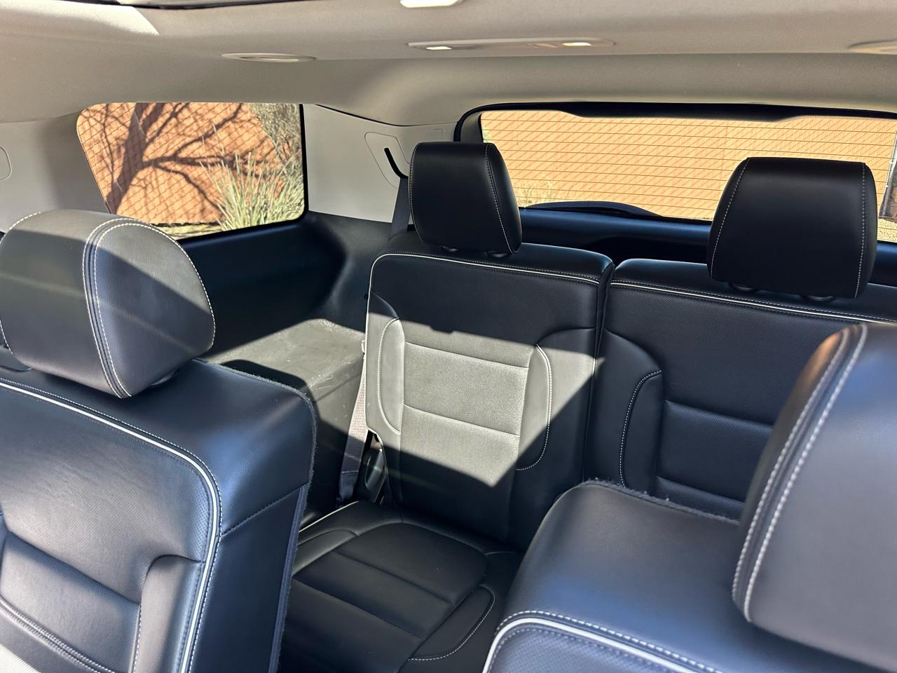 GMC Acadia Denali 2021