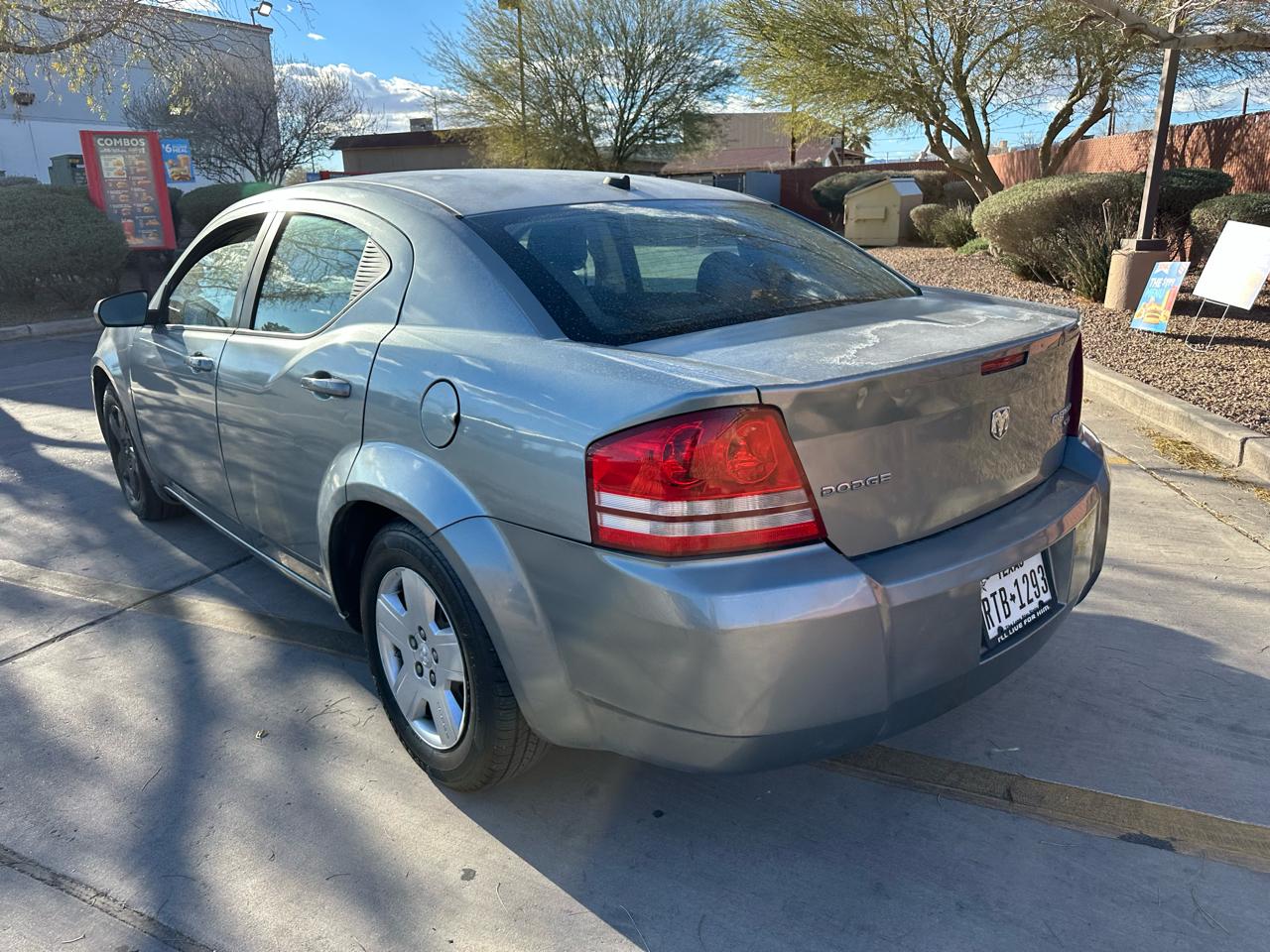 Dodge Avenger SXT 2010