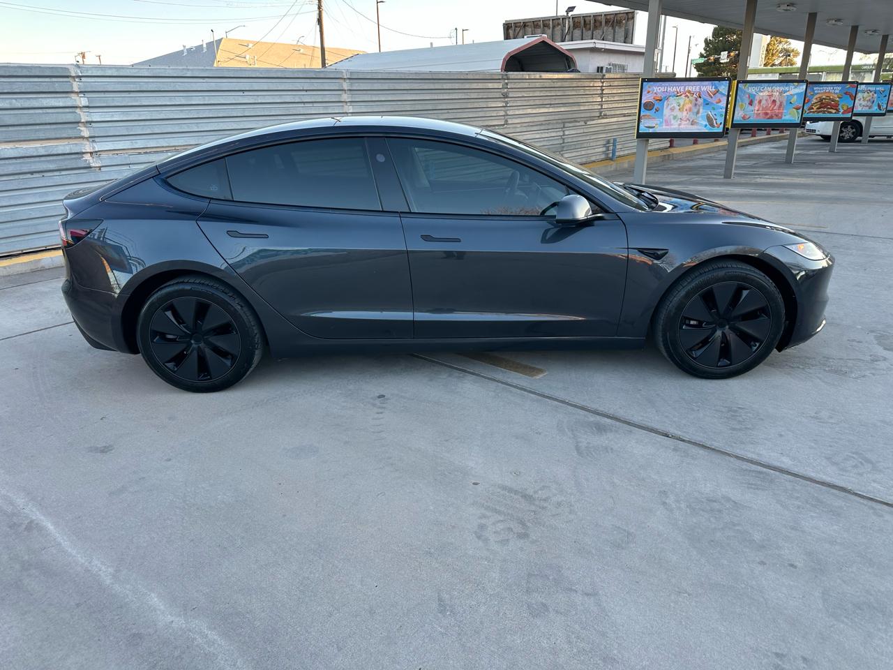 Tesla Model 3 Long Range 4D Sedan AWD 2025