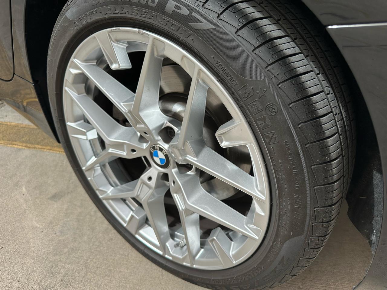 BMW 3-Series 330i 2026