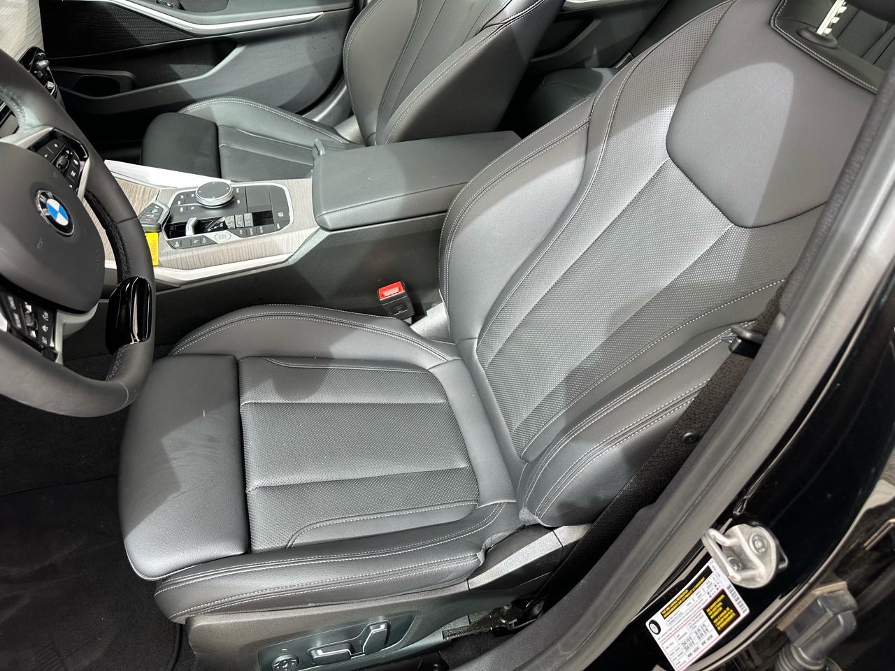 BMW 3-Series 330i 2026