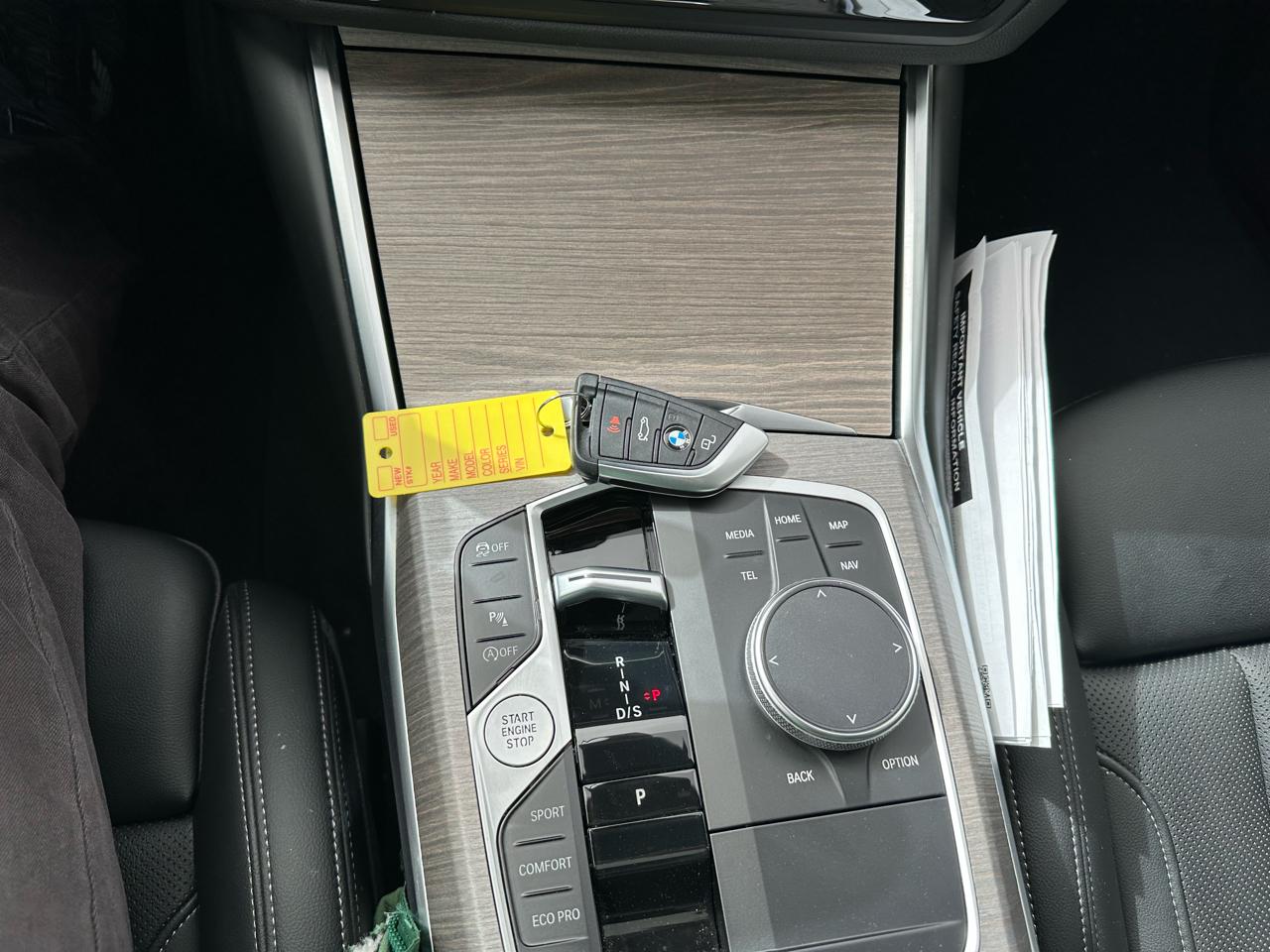 BMW 3-Series 330i 2026