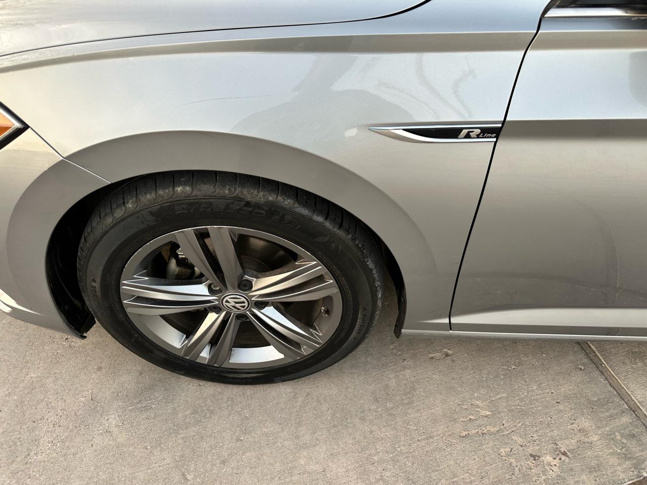 Volkswagen Jetta 1.4T R-Line 8A 2020