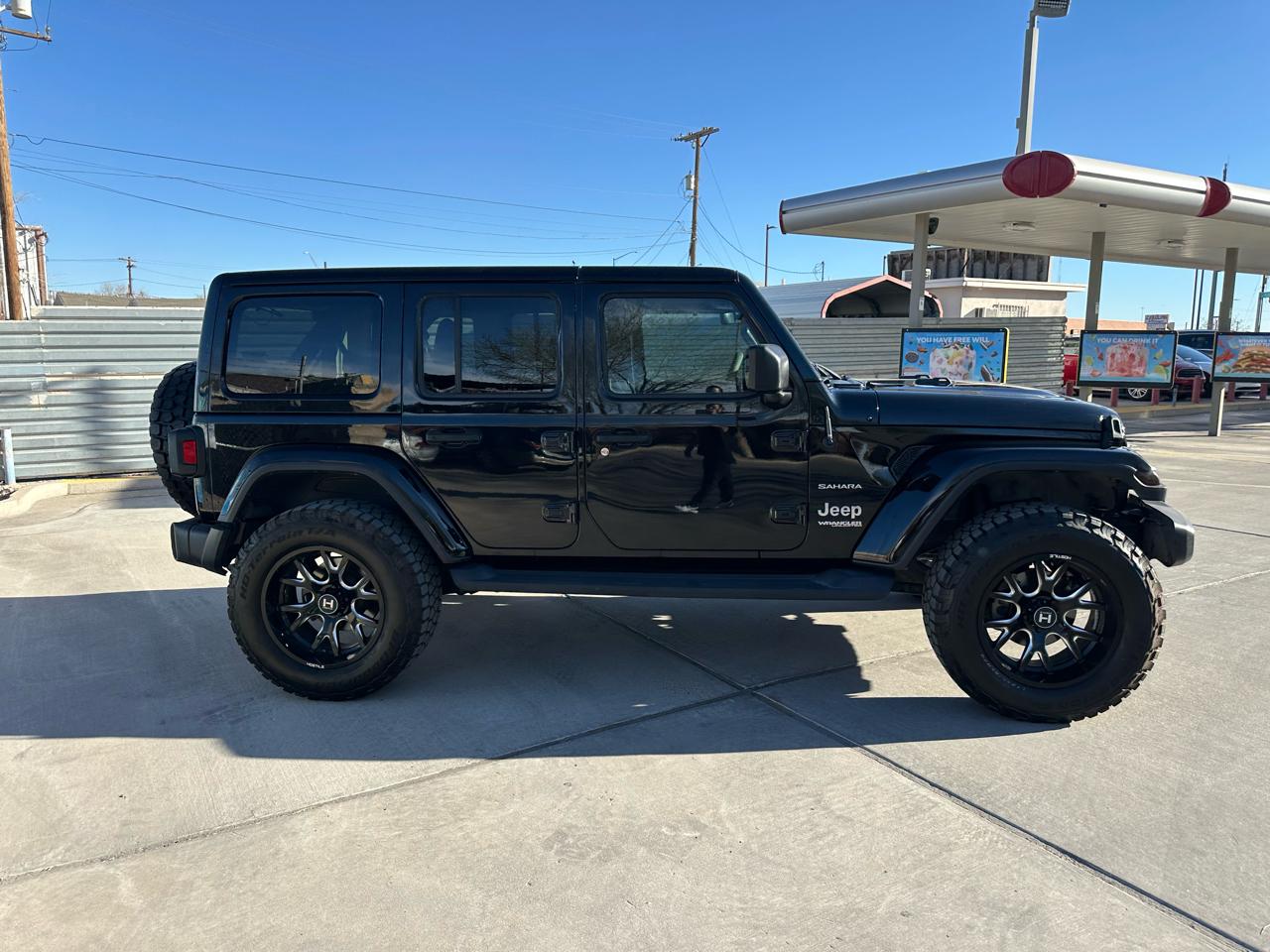 Jeep Wrangler Unlimited Sahara 2018