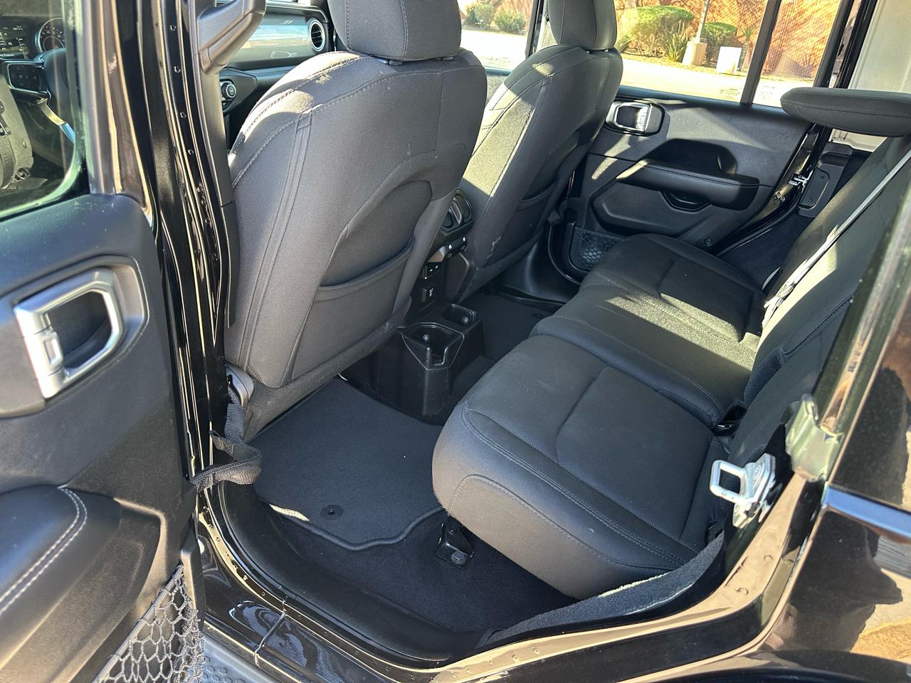 Jeep Wrangler Unlimited Sahara 2018