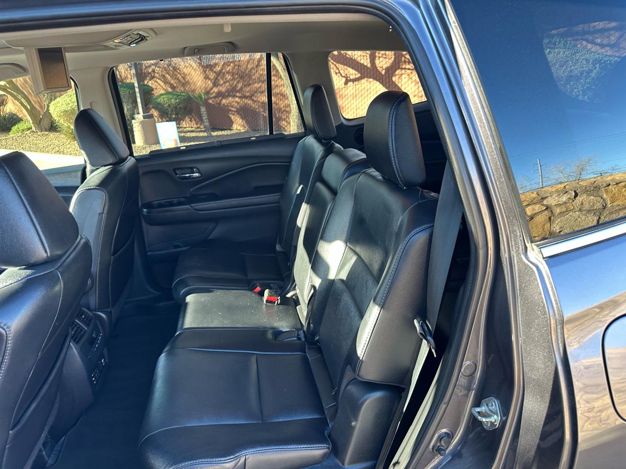 Honda Pilot Touring 4WD 2017