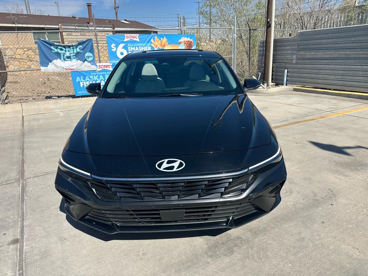 Hyundai Elantra Limited 2025