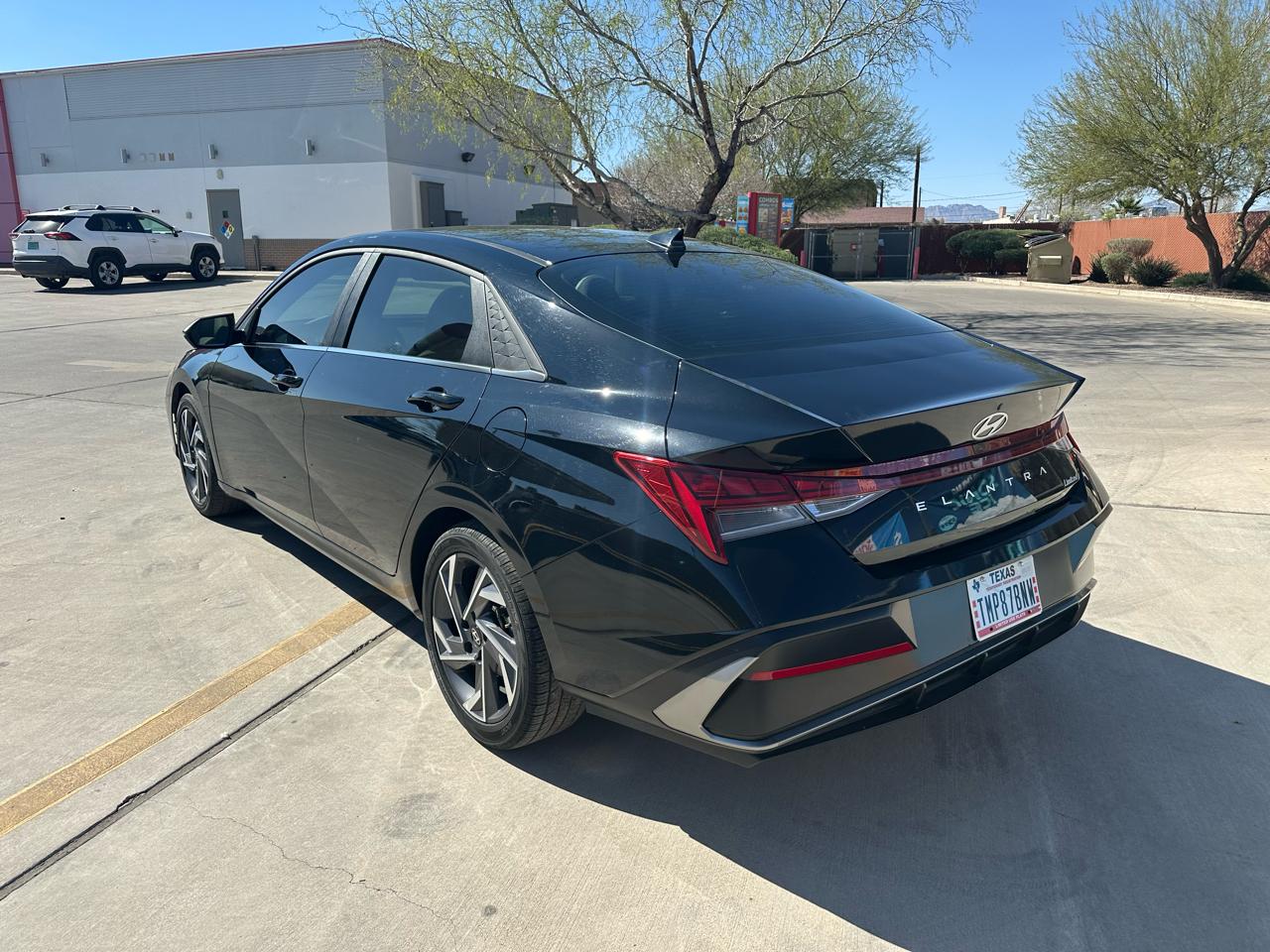 Hyundai Elantra Limited 2025