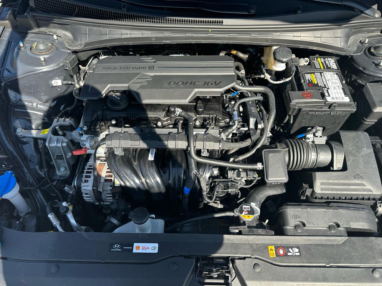 Hyundai Elantra Limited 2025