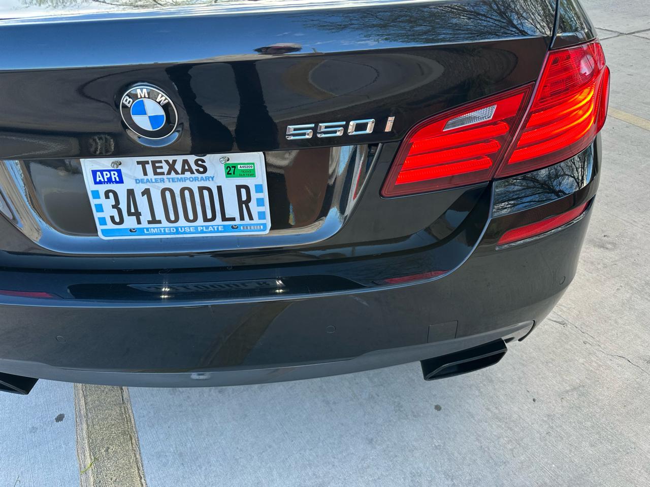 BMW 5-Series 550i 2016