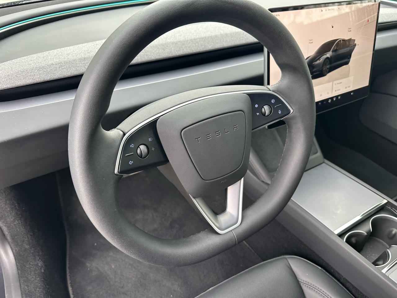 Tesla Model 3 Long Range 4D Sedan RWD 2024