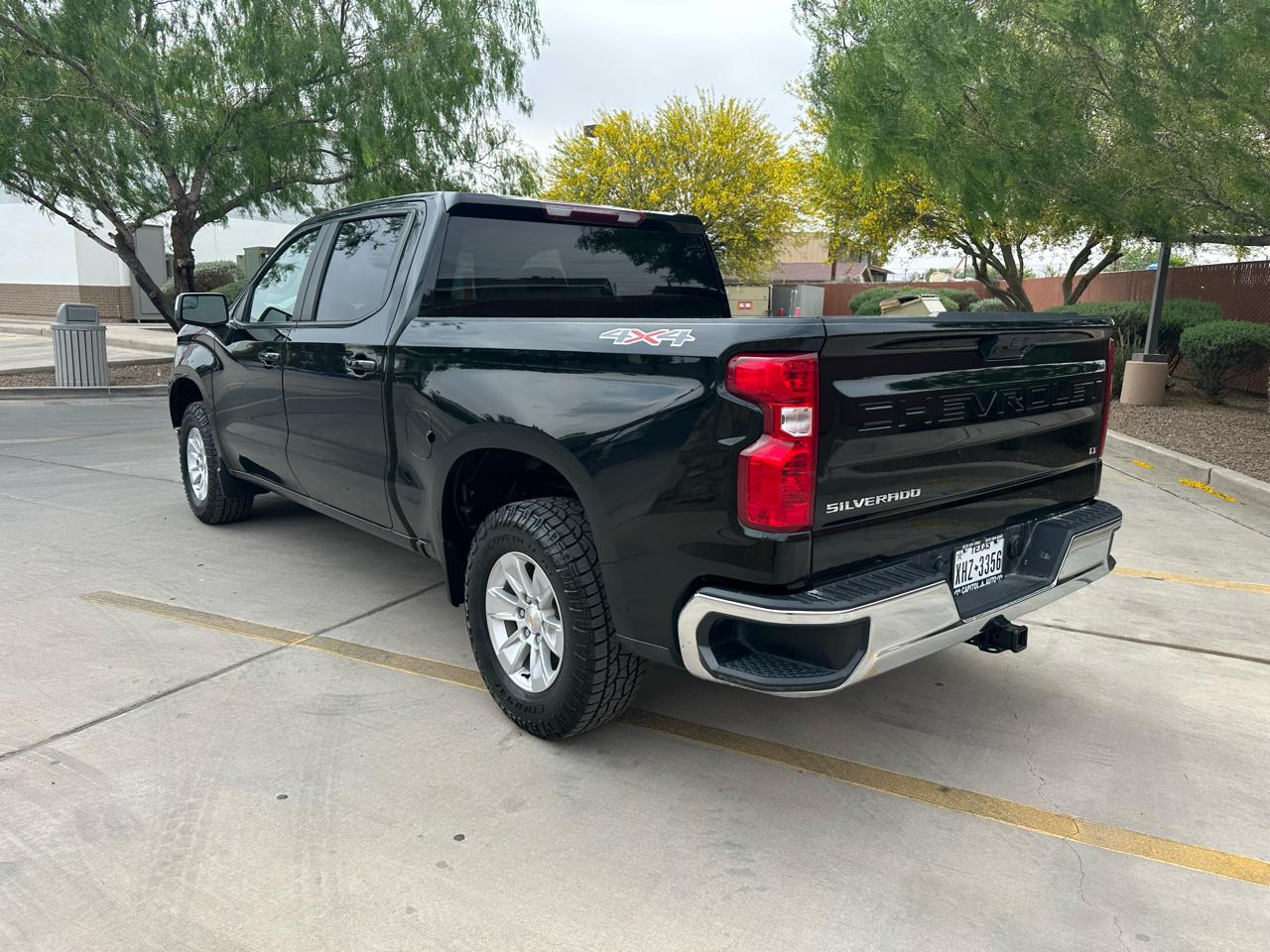 Chevrolet Silverado 1500 4WD Crew Cab 147" LT 2025