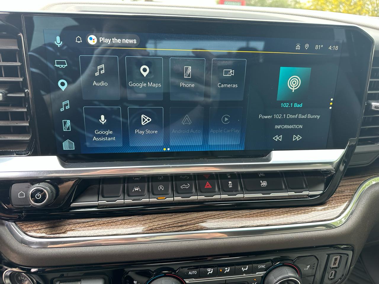 Chevrolet Silverado 1500 4WD Crew Cab 147" LT 2025