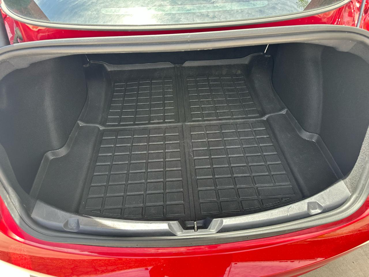 Tesla Model 3 Standard Range Plus RWD 2023