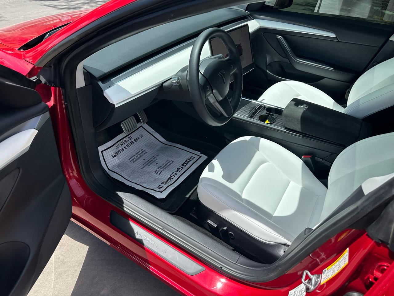 Tesla Model 3 Standard Range Plus RWD 2023