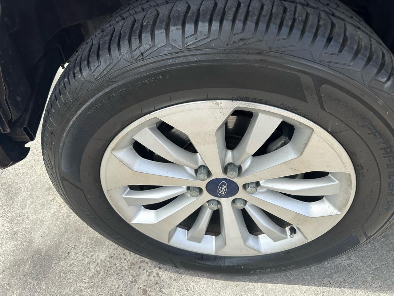 Ford F-150 Lariat 4WD SuperCrew 5.5' Box 2016