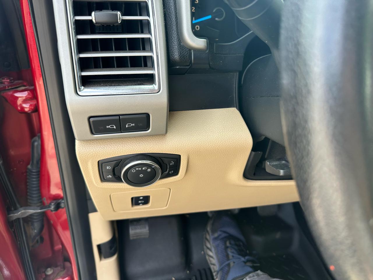 Ford F-150 Lariat 4WD SuperCrew 5.5' Box 2016