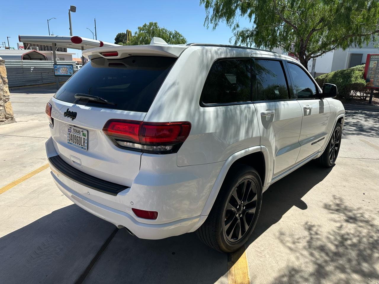 Jeep Grand Cherokee RWD 4dr Altitude 2019