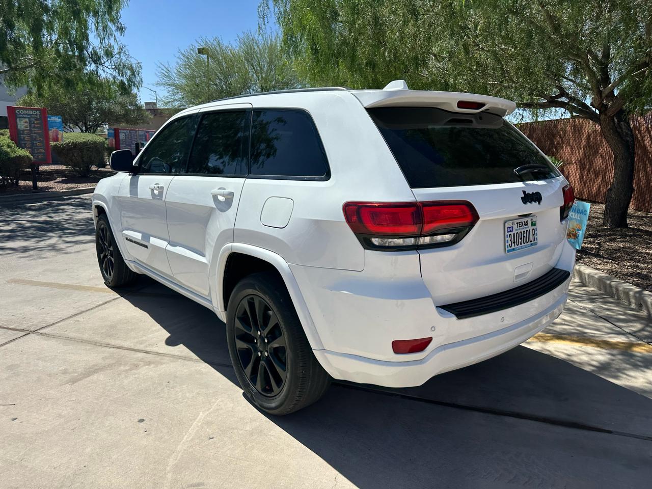 Jeep Grand Cherokee RWD 4dr Altitude 2019