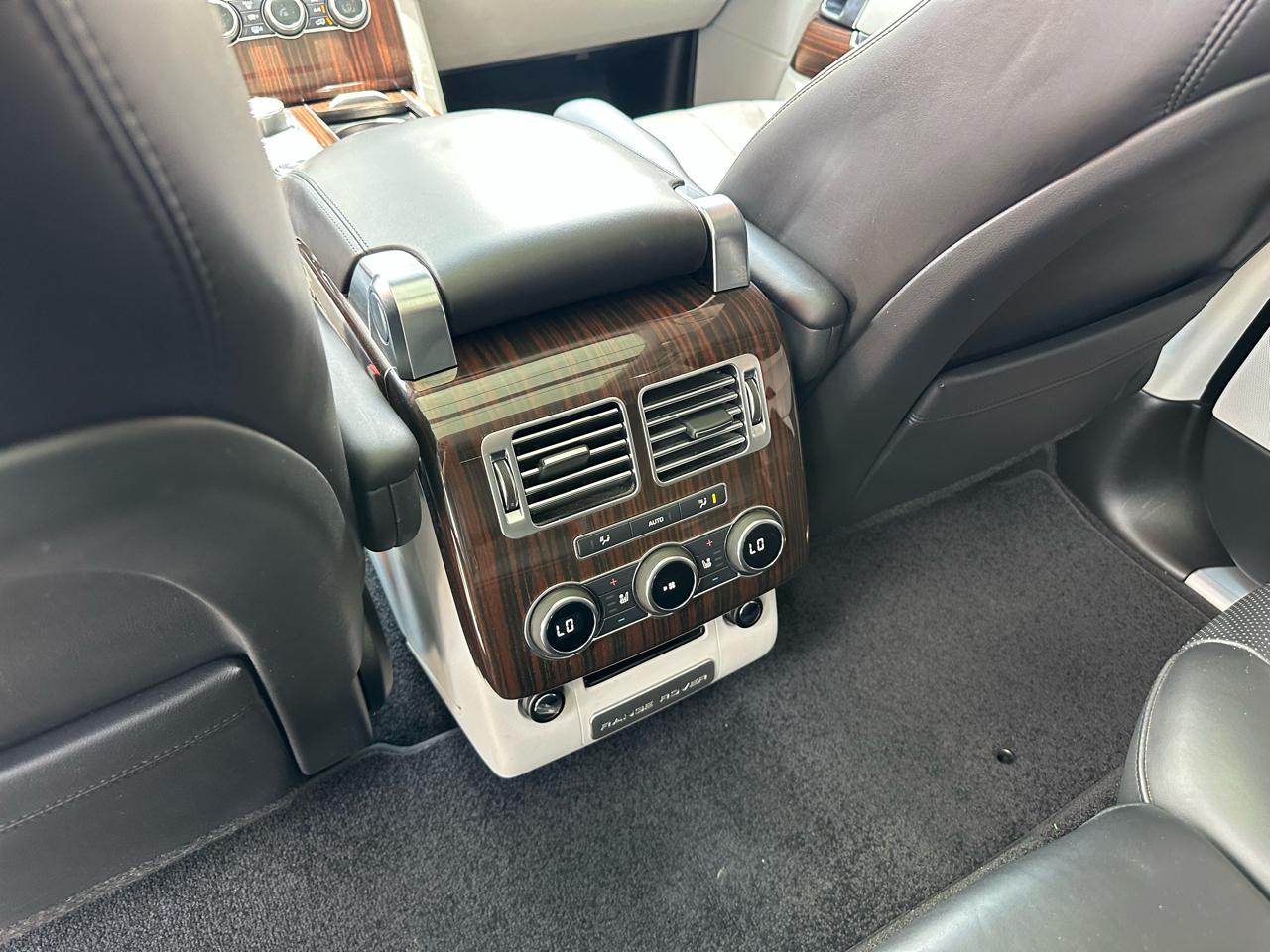 Land Rover Range Rover Supercharged 2016