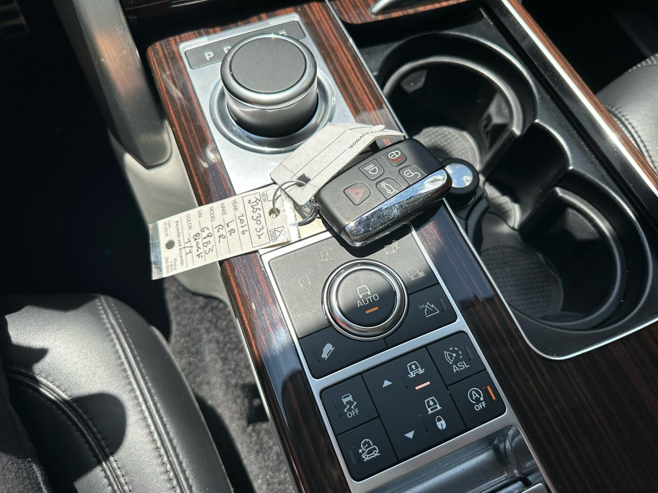 Land Rover Range Rover Supercharged 2016