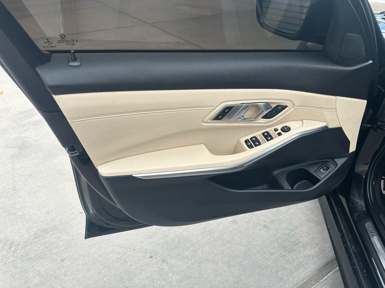 BMW 3-Series 330i 2021