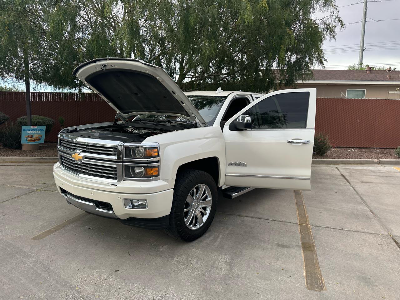 Chevrolet Silverado 1500 High Country Crew Cab Short Box 4WD 2015