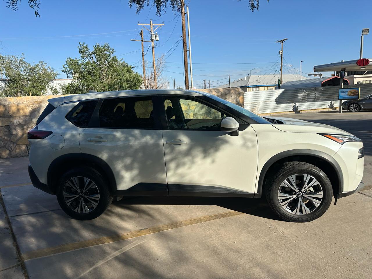 Nissan Rogue SV 2023