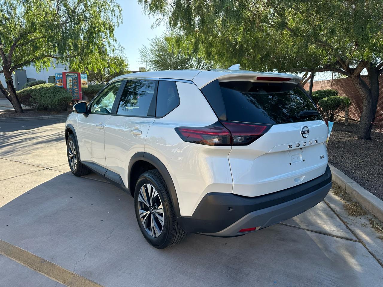 Nissan Rogue SV 2023