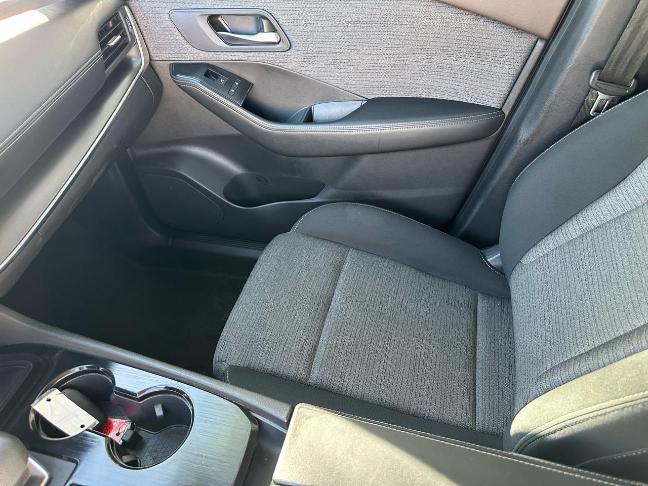 Nissan Rogue SV 2023