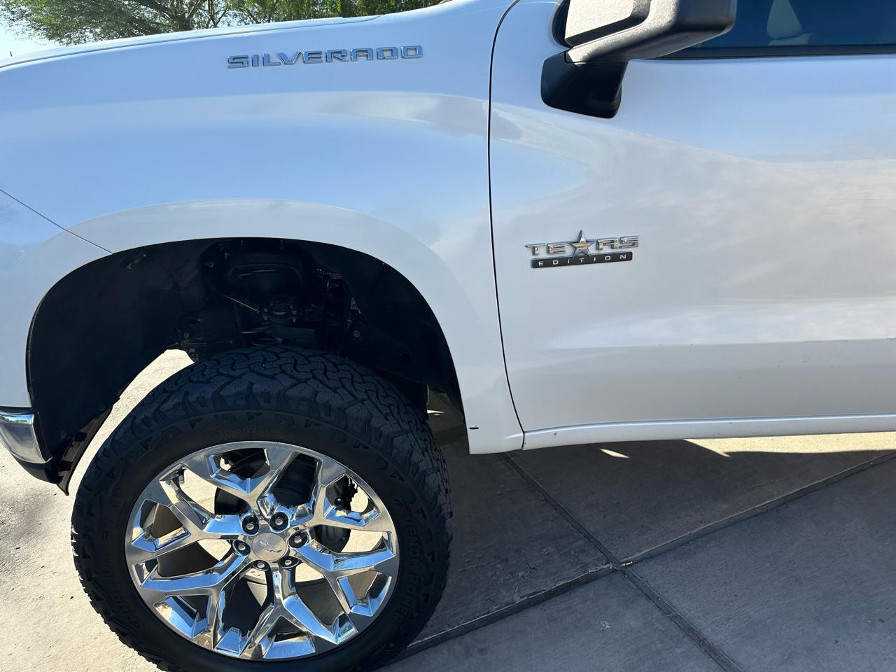 Chevrolet Silverado 1500 4WD Crew Cab 147" LT 2020