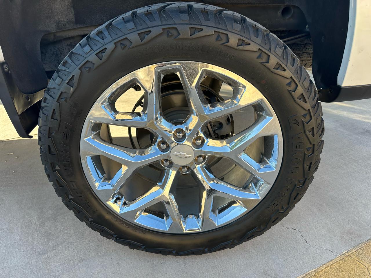 Chevrolet Silverado 1500 4WD Crew Cab 147" LT 2020