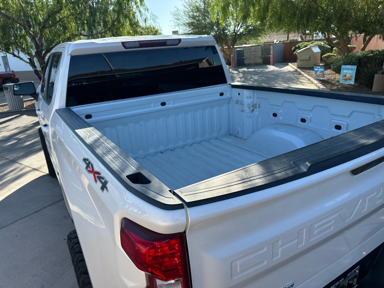 Chevrolet Silverado 1500 4WD Crew Cab 147" LT 2020