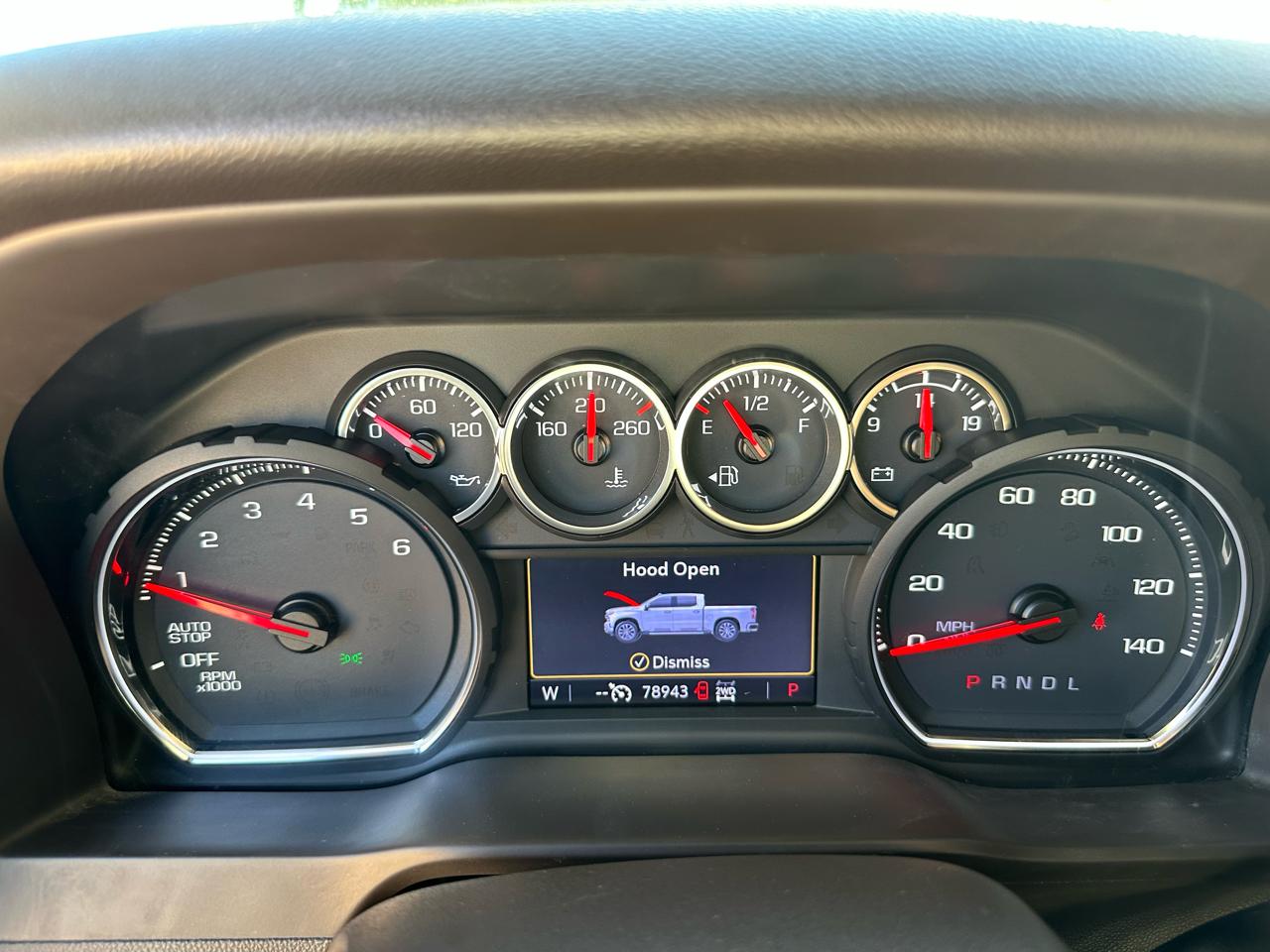 Chevrolet Silverado 1500 4WD Crew Cab 147" LT 2020