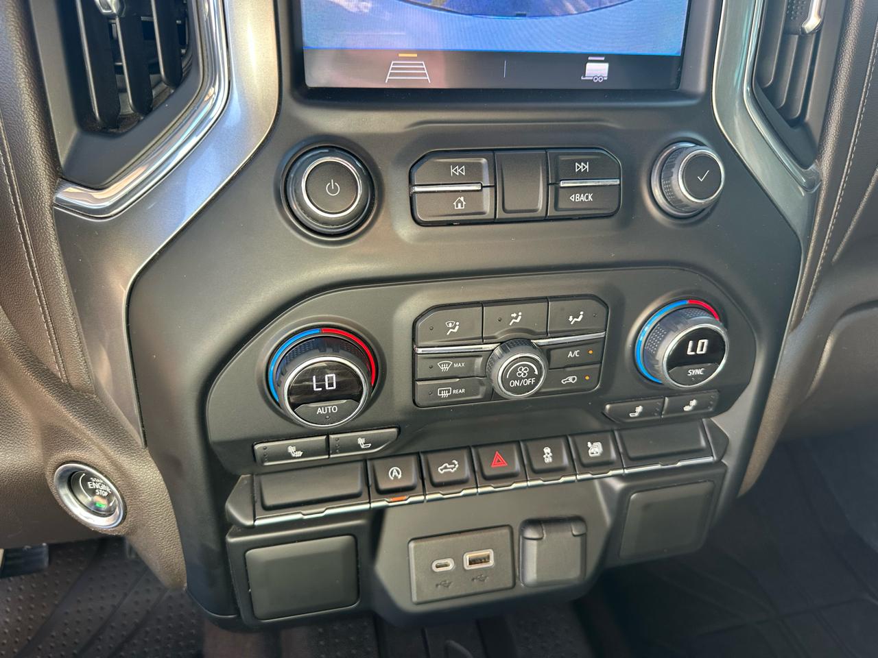 Chevrolet Silverado 1500 4WD Crew Cab 147" LT 2020
