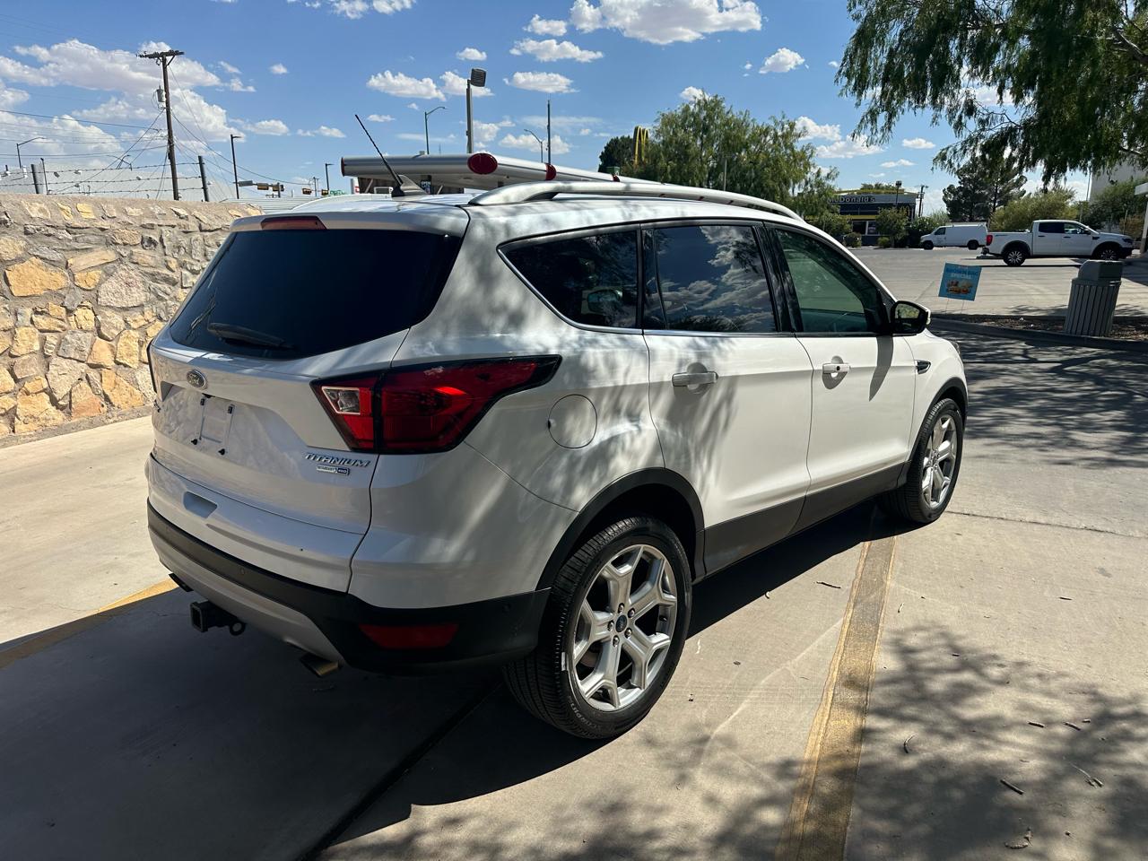 Ford Escape Titanium 4WD 2019
