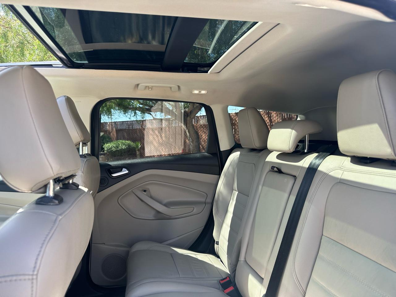 Ford Escape Titanium 4WD 2019