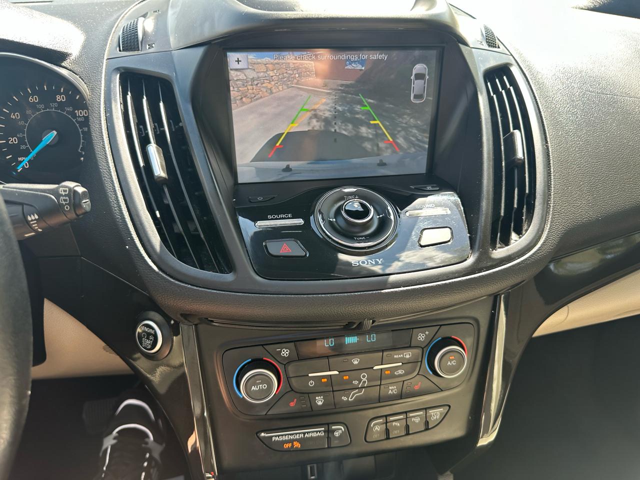 Ford Escape Titanium 4WD 2019