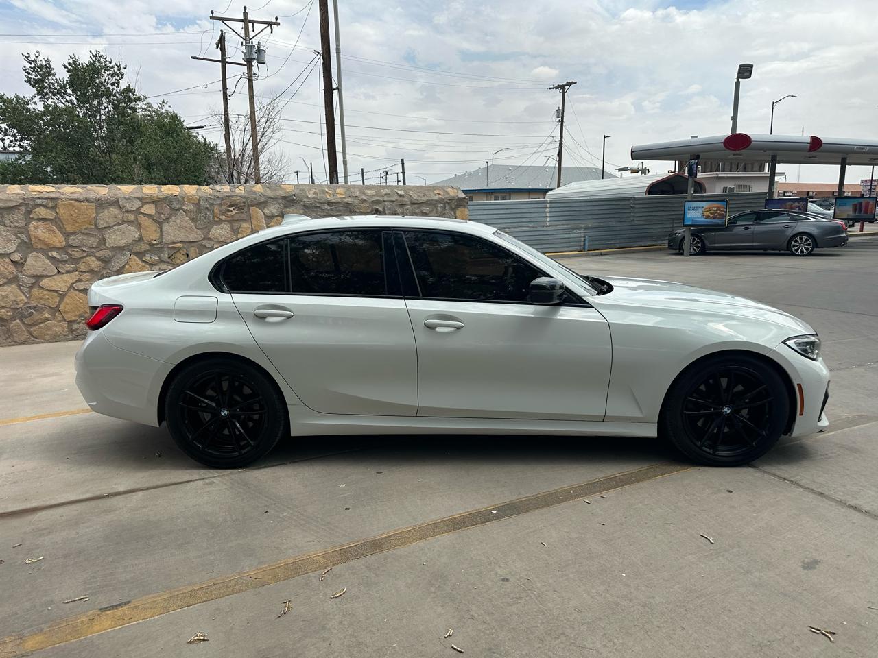 BMW 3-Series 330i 2021
