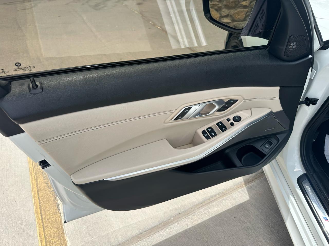 BMW 3-Series 330i 2021
