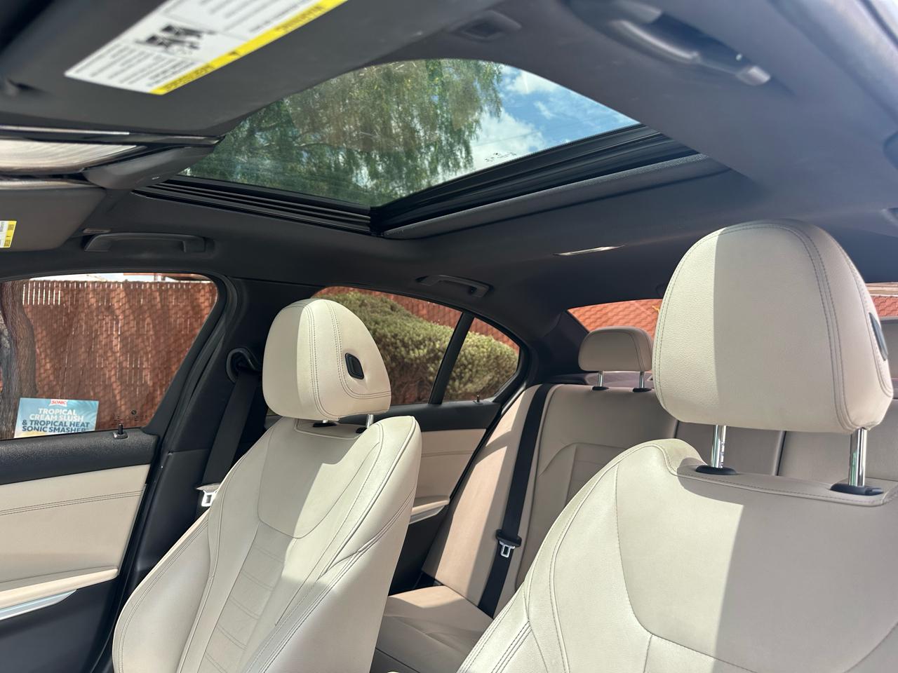 BMW 3-Series 330i 2021